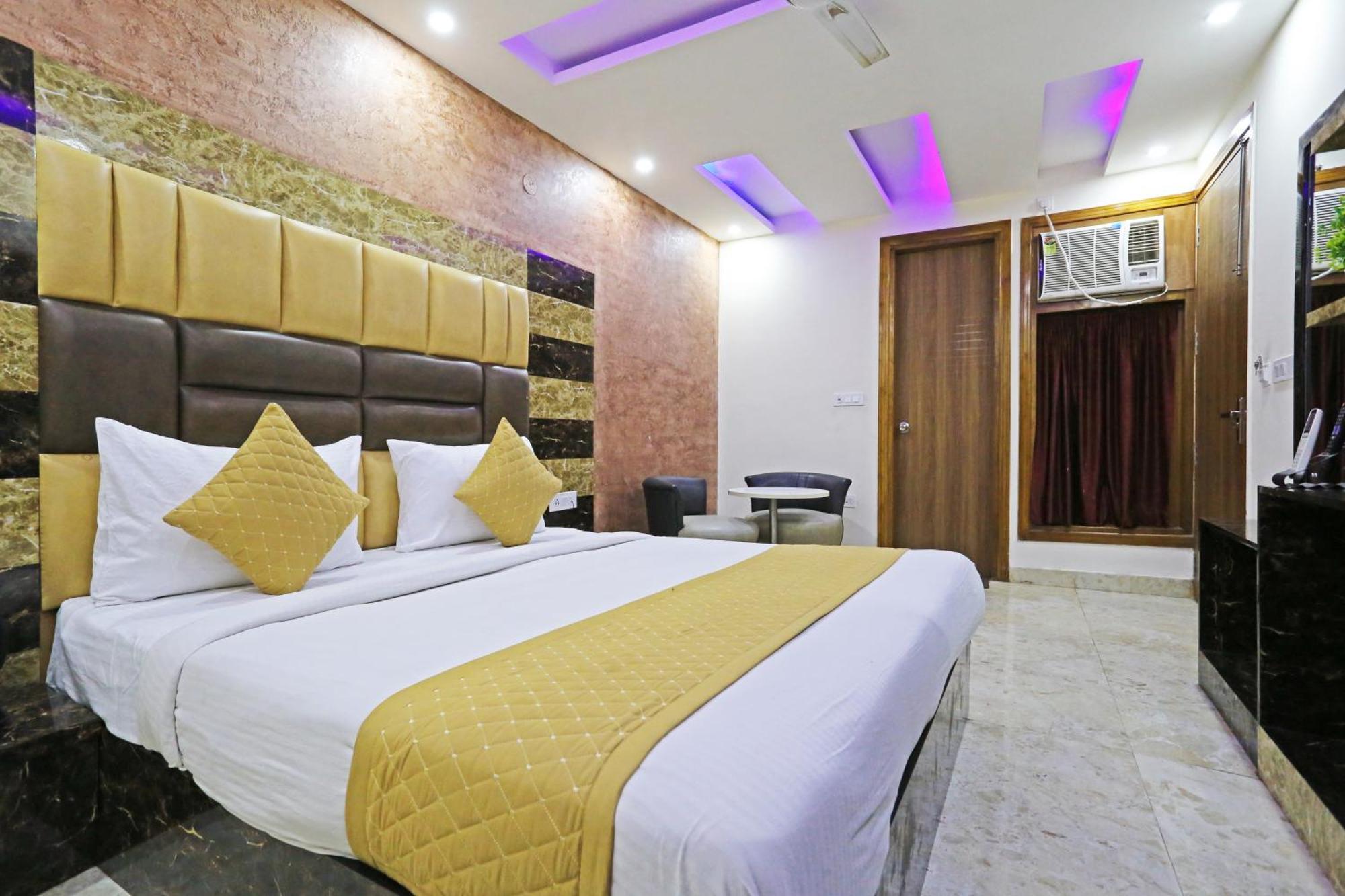 Hotel Hotel Gross Inn Near Igi Airport 3*