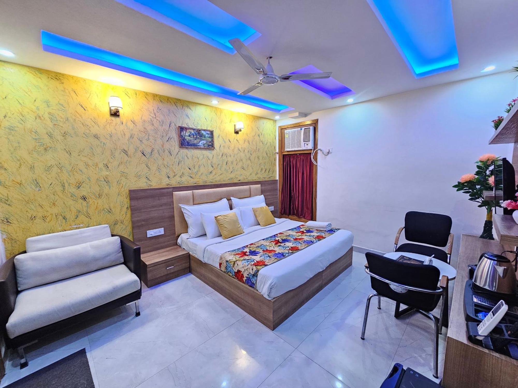 Hotel Gross Inn Near Igi Airport Hotel 3*