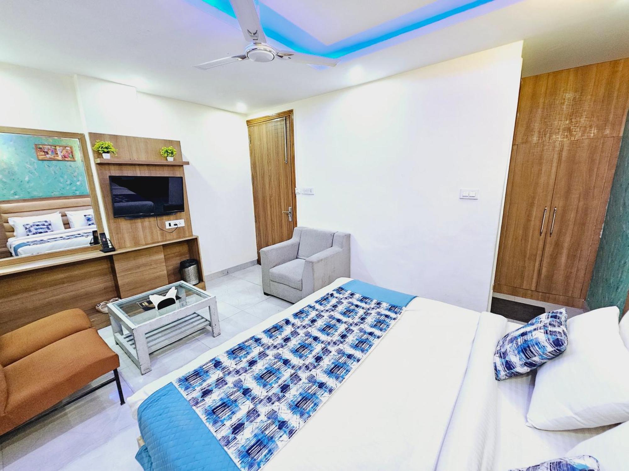 Hotel Gross Inn Near Igi Airport